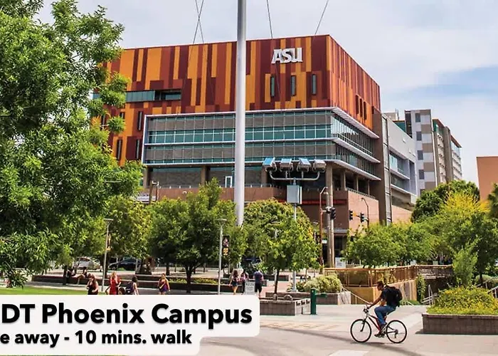 Detailed 2bd - Dt- Gym, Pool, Parking Sleep8 Phoenix